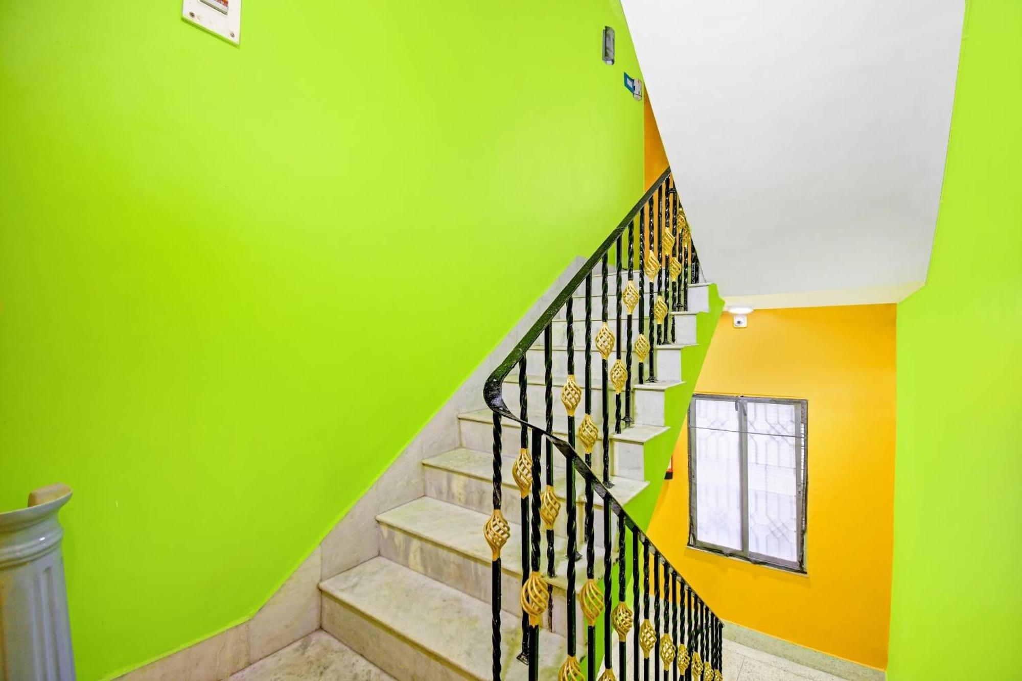 Hotel O Ankan Regency Near Acropolis Mall Καλκούτα Εξωτερικό φωτογραφία